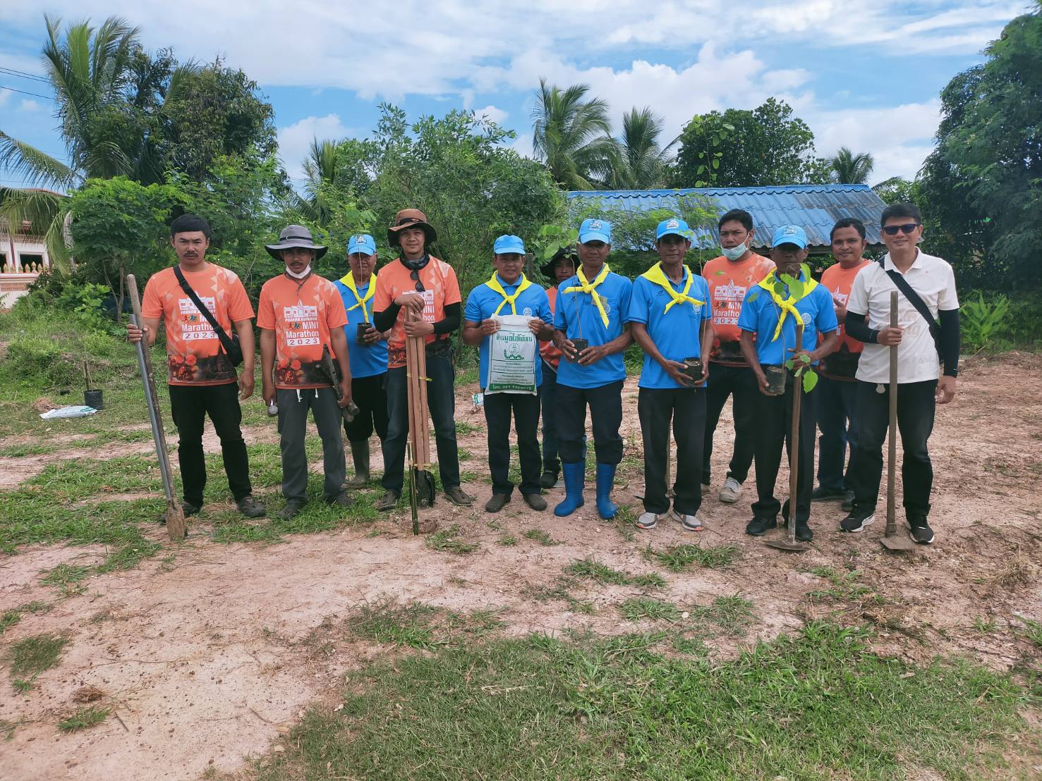 สพอ.เฉลิมพระเกียรติ จังหวัดบุรีรัมย์ ขับเคลื่อนกิจกรรม “ปลูกผักสวนครัว เพื่อสร้างความมั่นคงทางอาหาร”